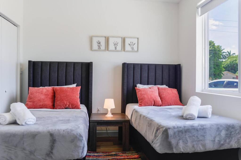 Awesome 3Br Townhouse 15Minutes From The Beach Miami Buitenkant foto