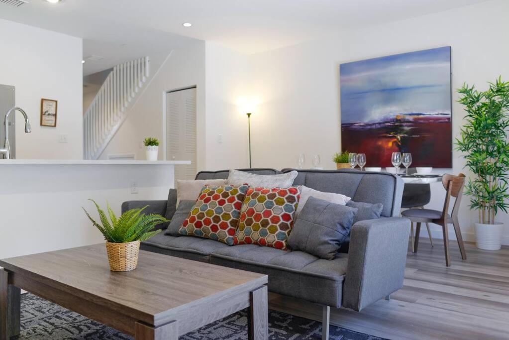 Awesome 3Br Townhouse 15Minutes From The Beach Miami Buitenkant foto